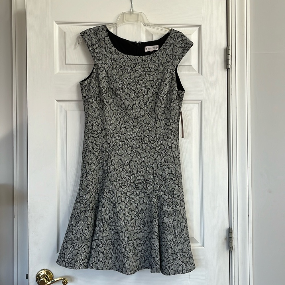 NWT Black and white dress